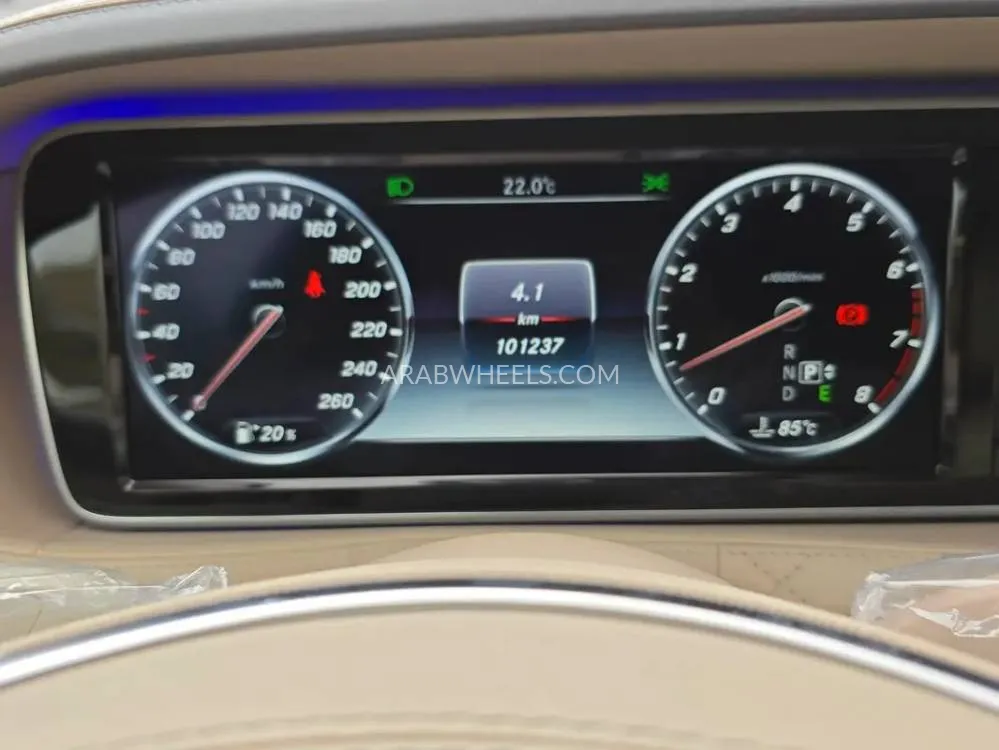 Mercedes Benz CLS Class 2016 for Sale in Sharjah Image-9