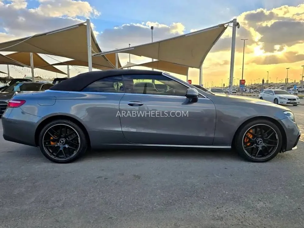 مرسيدس بنز كلاس E 2018 for Sale in الشارقة Image-8