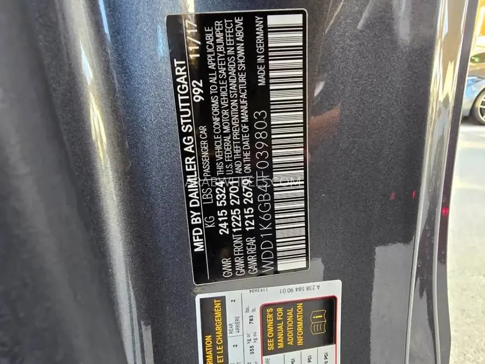 مرسيدس بنز كلاس E 2018 for Sale in الشارقة Image-9