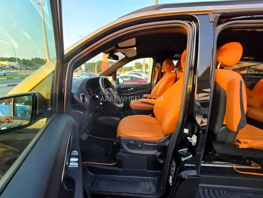 Mercedes Benz Vito 2018 for Sale in Sharjah Image-10