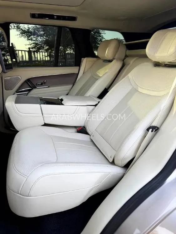 Land Rover Range Rover 2022 for Sale in Dubai Image-10