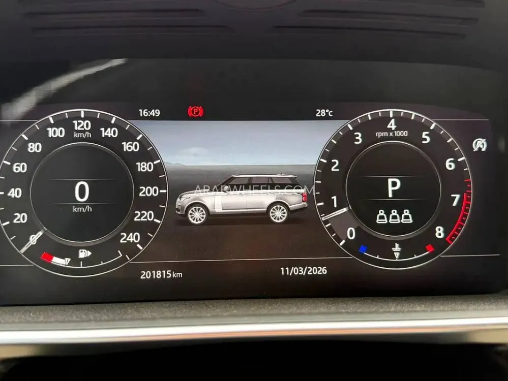 Land Rover Range Rover 2019 for Sale in Dubai Image-10