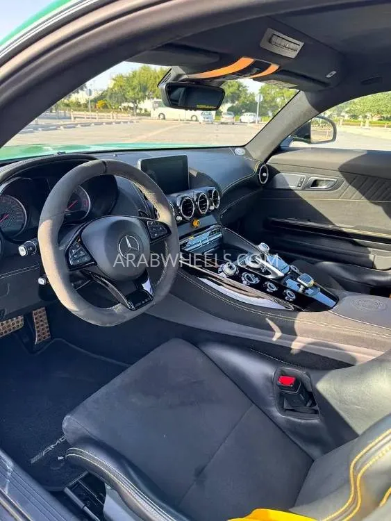 Mercedes Benz AMG GT 2018 for Sale in Dubai Image-10