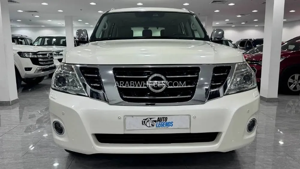 Nissan Patrol 2019 for Sale in Dubai Image-2