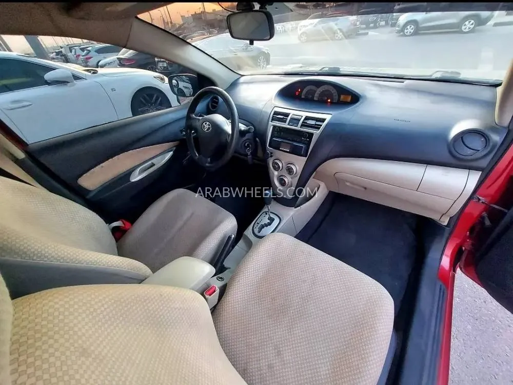 تويوتا يارس 2008 for Sale in الشارقة Image-7
