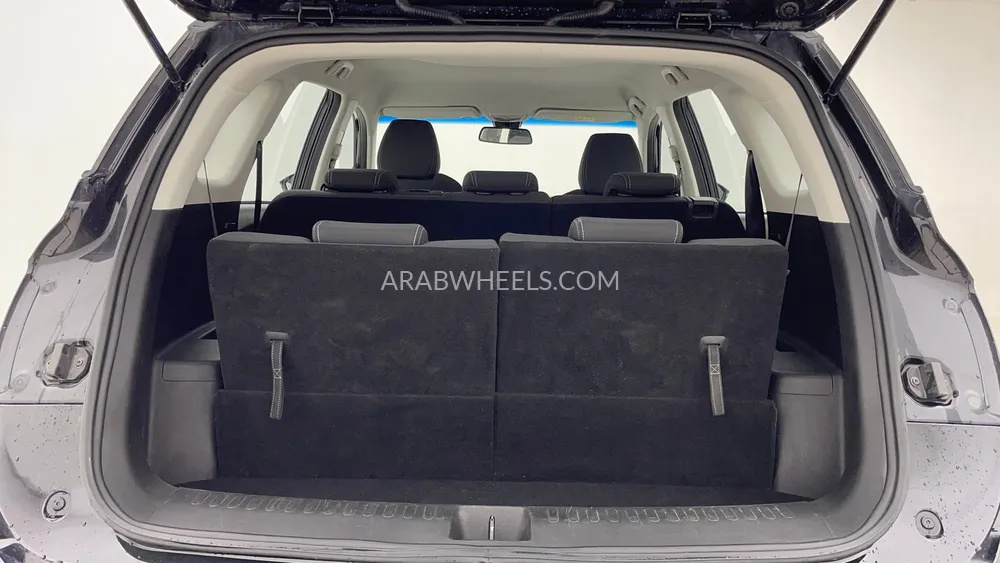 Chevrolet Captiva 2021 for Sale in Dubai Image-26