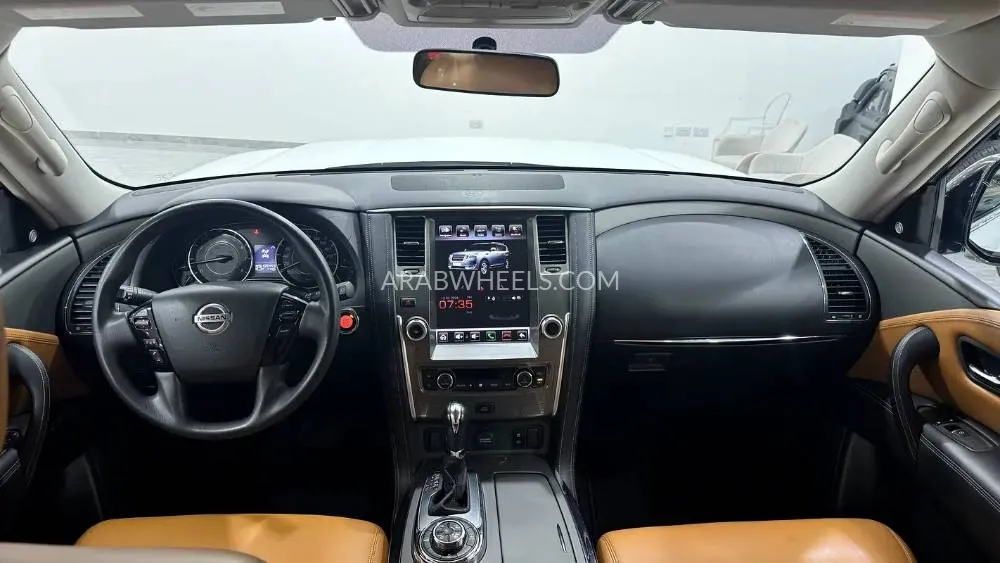 Nissan Patrol 2021 for Sale in Dubai Image-7