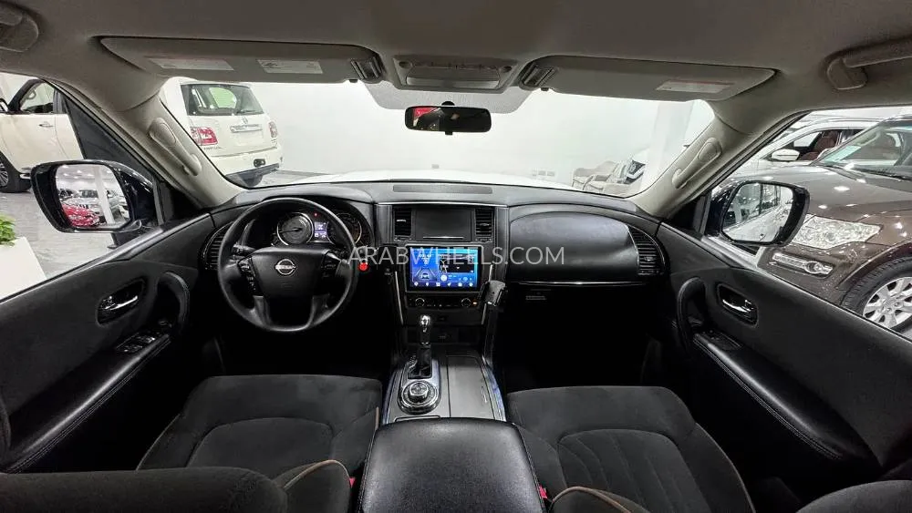 Nissan Patrol 2024 for Sale in Dubai Image-4