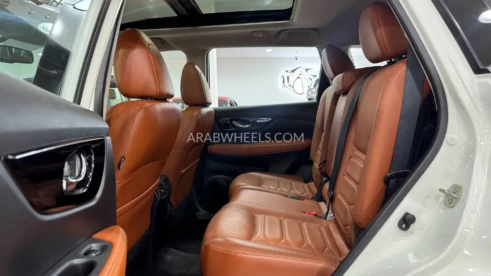 Nissan X-Trail 2021 for Sale in Dubai Image-10