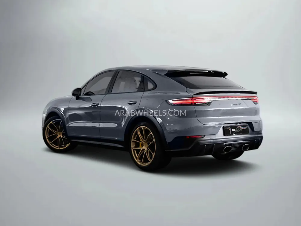 Porsche Cayenne 2022 for Sale in Dubai Image-2