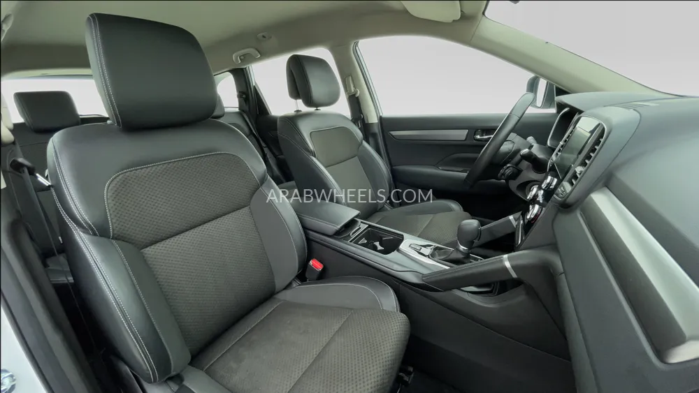 رينو كوليوس 2024 for Sale in دبي Image-23