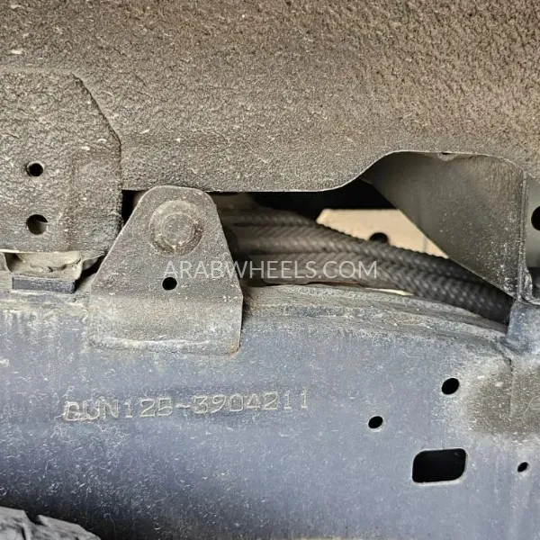 Toyota Hilux 2018 for Sale in Dubai Image-16