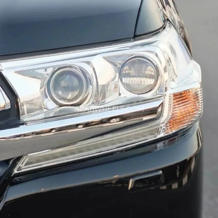 Toyota Land Cruiser 2017 for Sale in Dubai Image-7