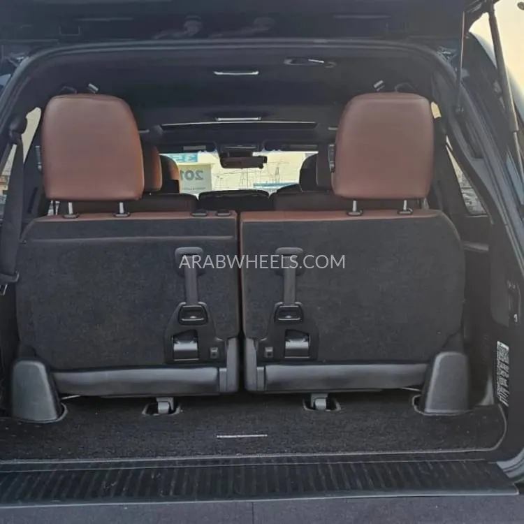 Toyota Land Cruiser 2017 for Sale in Dubai Image-31