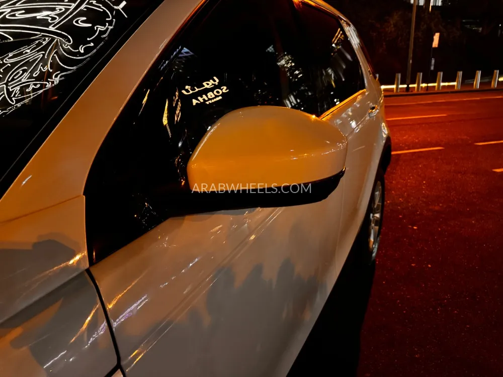 Land Rover Discovery Sport 2021 for Sale in Dubai Image-9