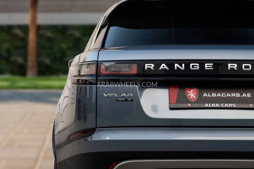 Land Rover Range Rover Velar 2018 for Sale in Dubai Image-7