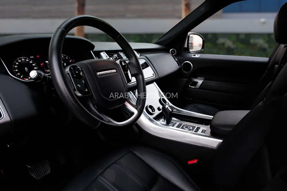 Land Rover Range Rover Sport 2019 for Sale in Dubai Image-10