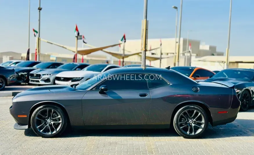 Dodge Challenger 2022 for Sale in Sharjah Image-4