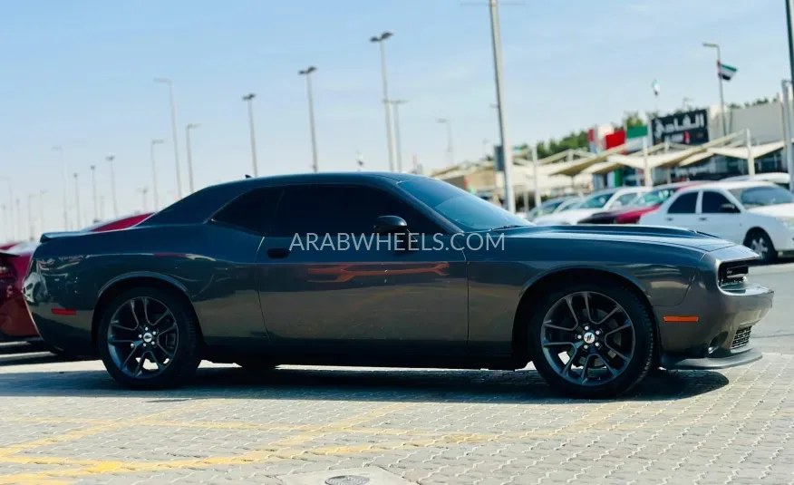 Dodge Challenger 2022 for Sale in Sharjah Image-5