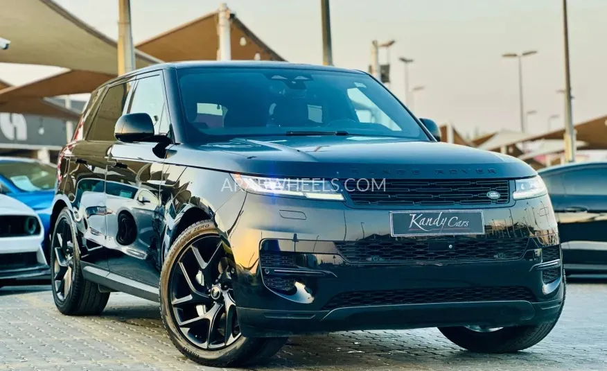 Land Rover Range Rover 2023 for Sale in Sharjah Image-2