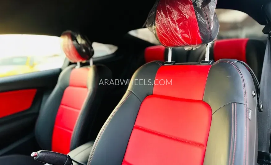 Ford Mustang 2020 for Sale in Sharjah Image-11