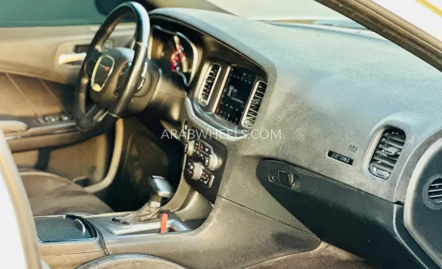 دودج تشارجر 2018 for Sale in الشارقة Image-10