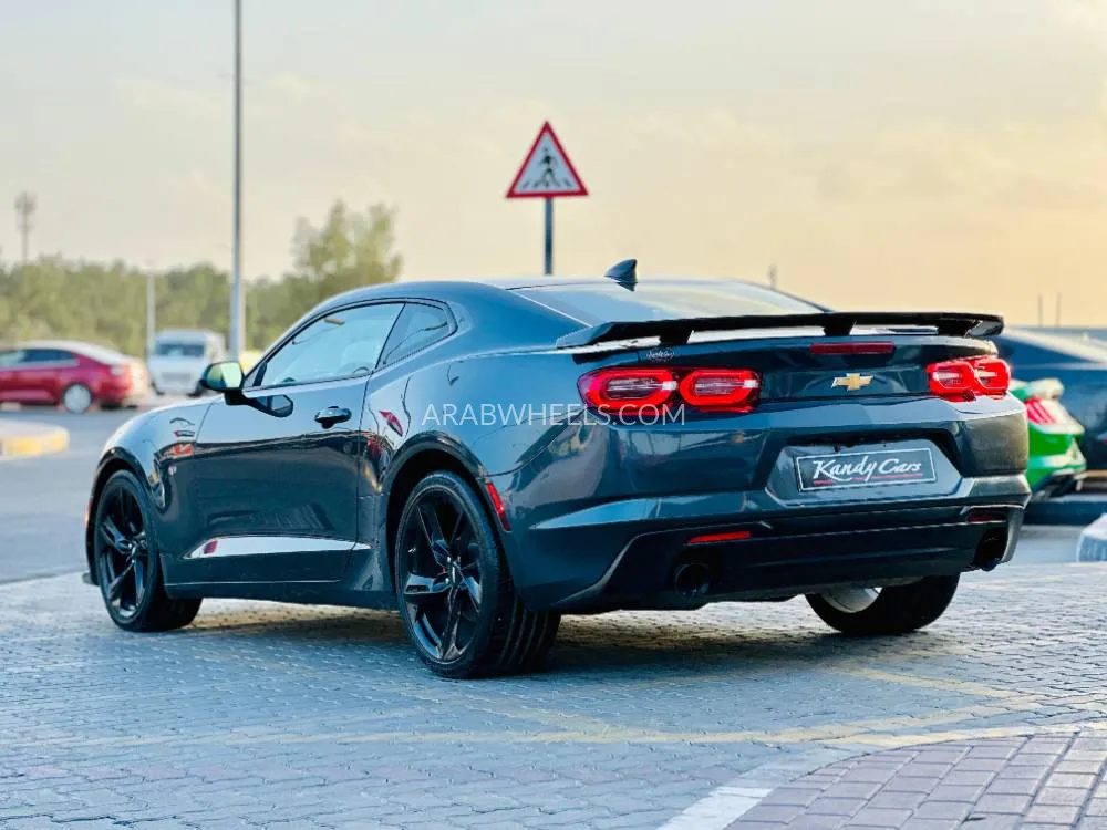 شيفروليه كامارو 2020 for Sale in الشارقة Image-7