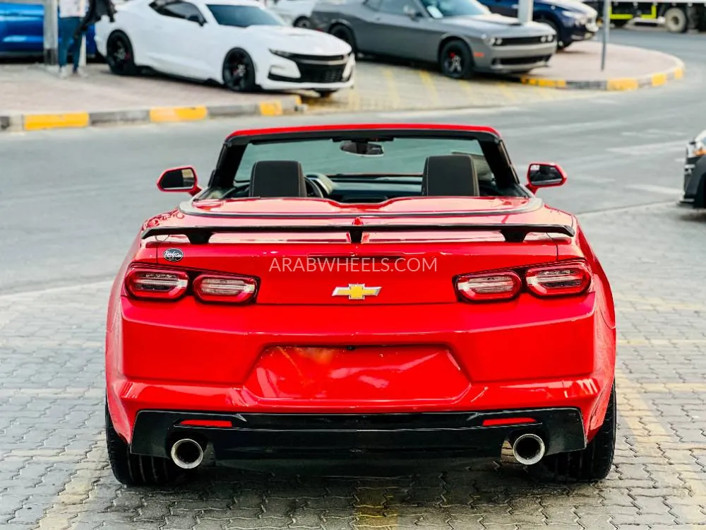Chevrolet Camaro 2022 for Sale in Sharjah Image-6