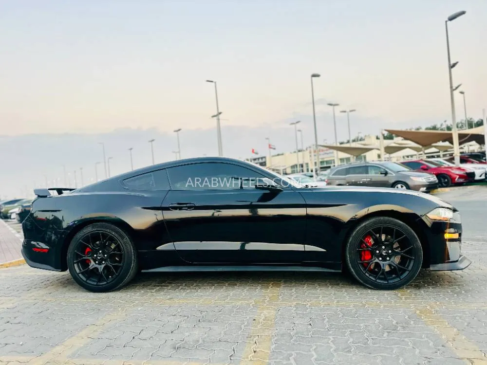 Ford Mustang 2019 for Sale in Sharjah Image-4