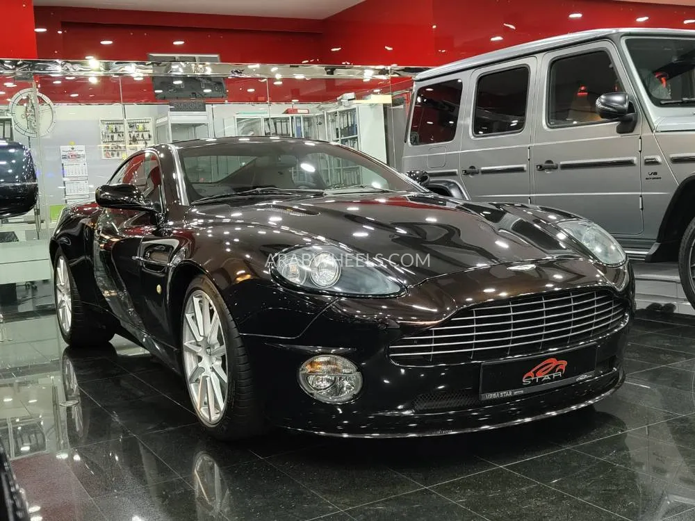 Aston Martin Vanquish S 2005 for Sale in Dubai Image-2