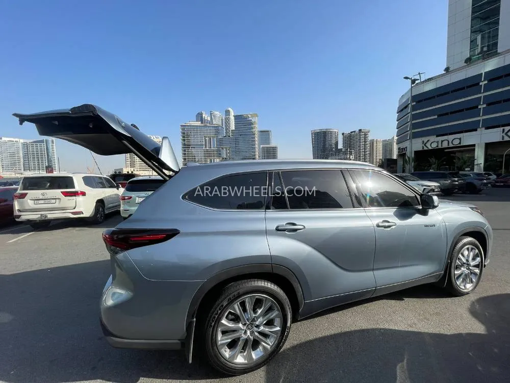 تويوتا هايلاندر 2024 for Sale in دبي Image-4