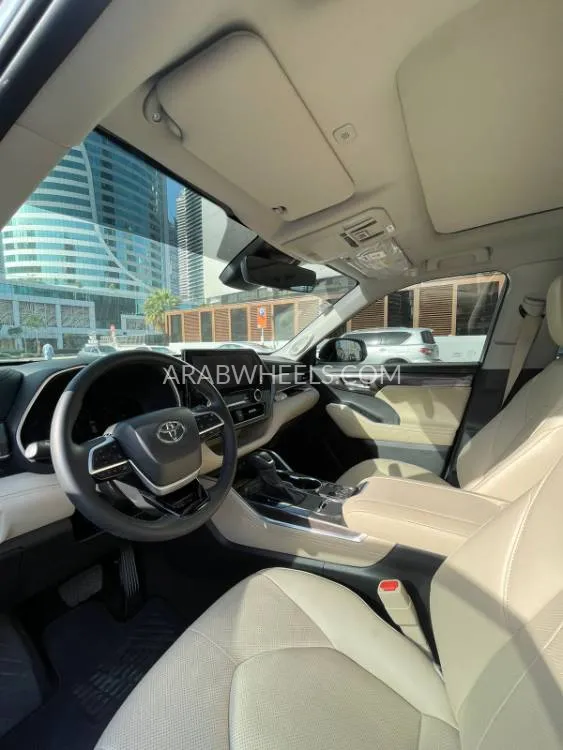تويوتا هايلاندر 2024 for Sale in دبي Image-10