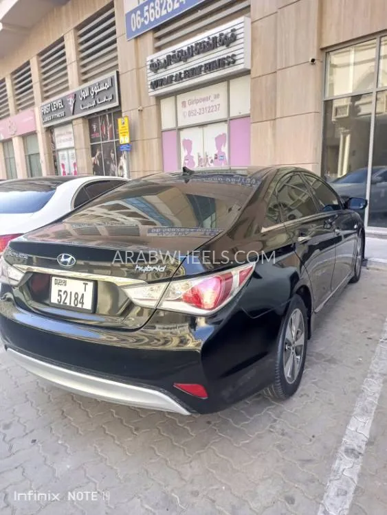 Hyundai Sonata 2011 for Sale in Dubai Image-9