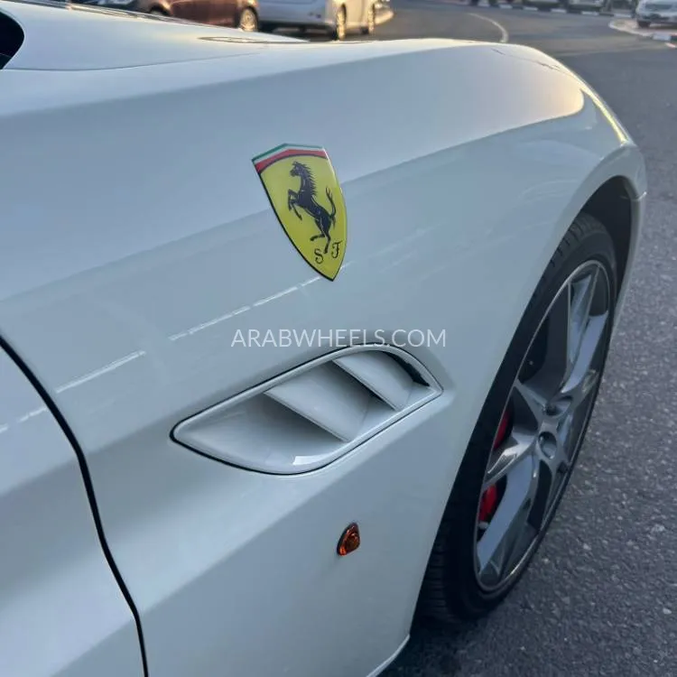 فيراري كاليفورنيا 2009 for Sale in دبي Image-9