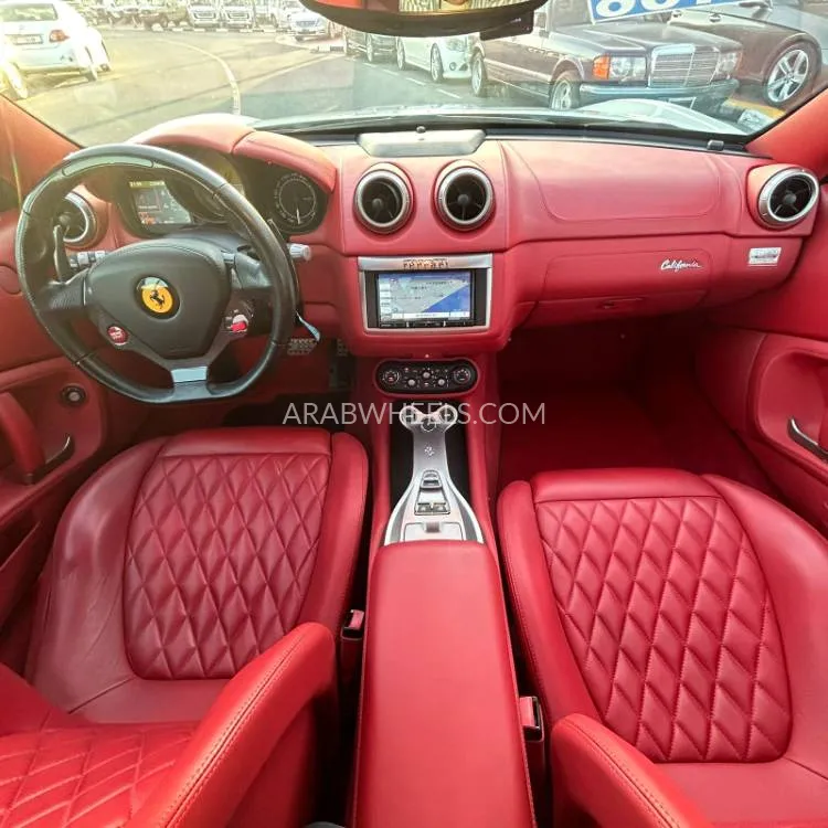 فيراري كاليفورنيا 2009 for Sale in دبي Image-15