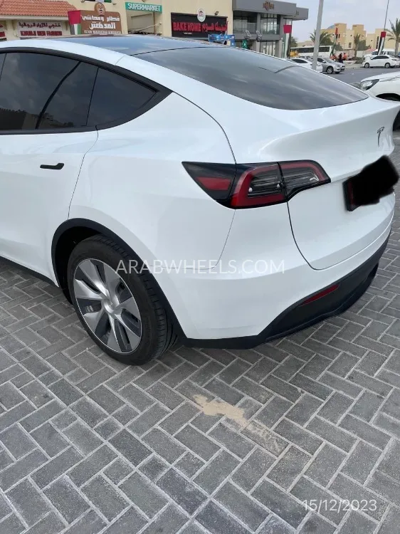 تسلا Y موديل  2023 for Sale in أبو ظبي Image-3
