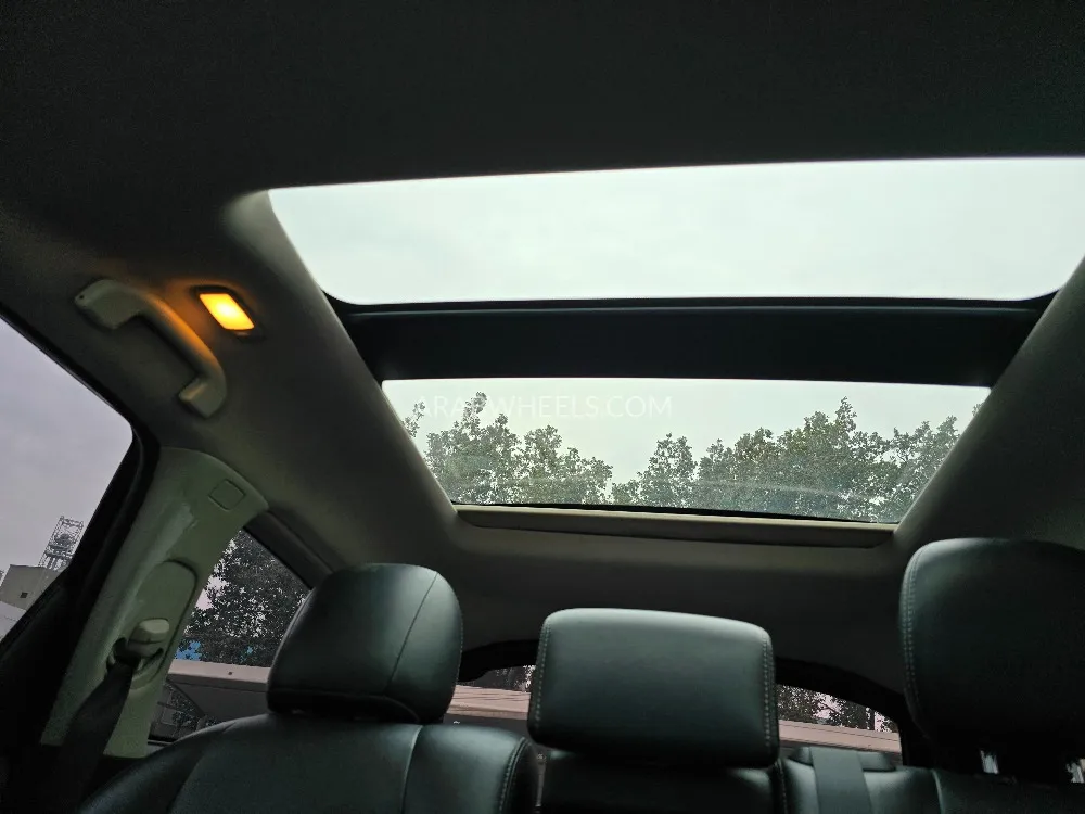 Nissan Pathfinder 2015 for Sale in Abu Dhabi Image-10