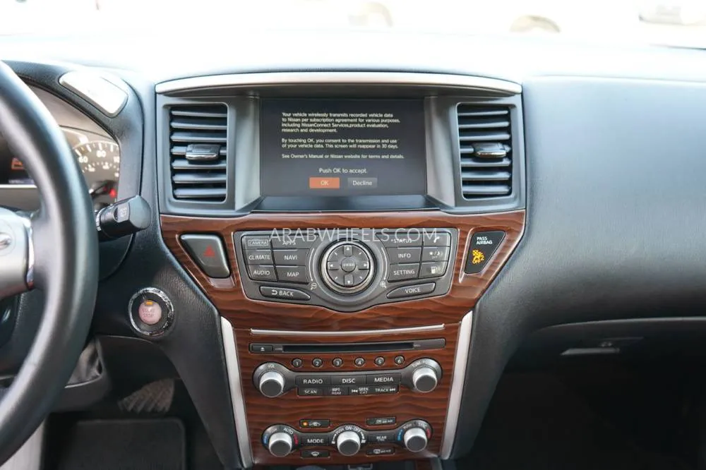 Nissan Pathfinder 2019 for Sale in Ajman Image-15
