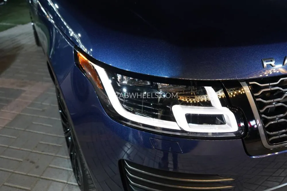 Land Rover Range Rover 2019 for Sale in Ajman Image-2