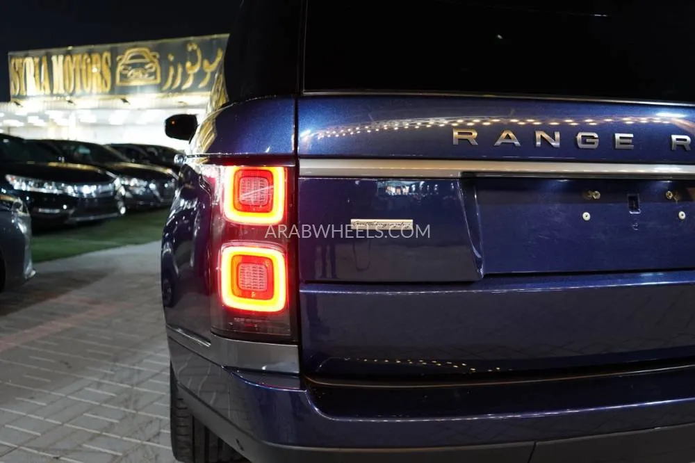 Land Rover Range Rover 2019 for Sale in Ajman Image-12