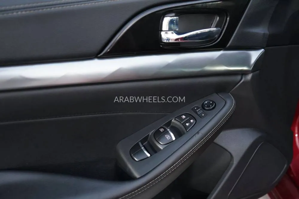 Nissan Maxima 2023 for Sale in Ajman Image-11
