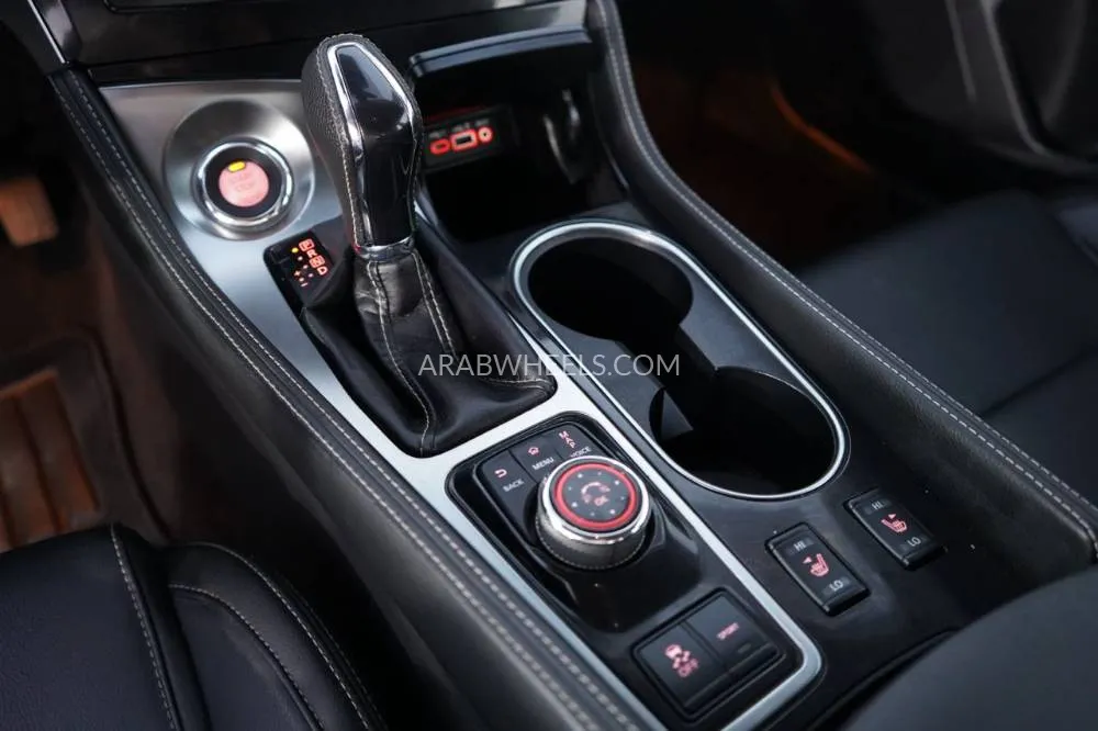 Nissan Maxima 2023 for Sale in Ajman Image-15