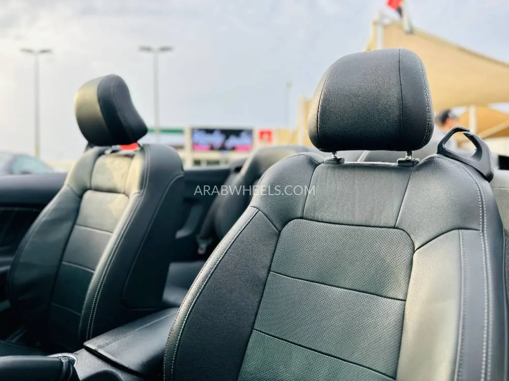 فورد موستانج 2015 for Sale in الشارقة Image-14