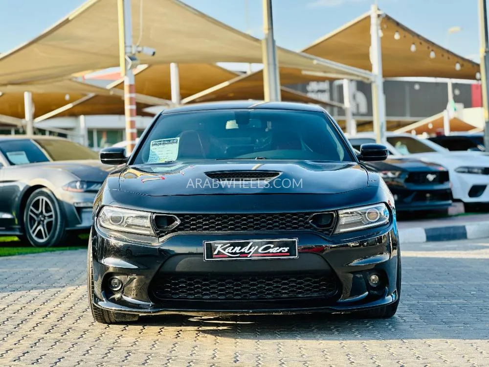 Dodge Charger 2020 for Sale in Sharjah Image-2