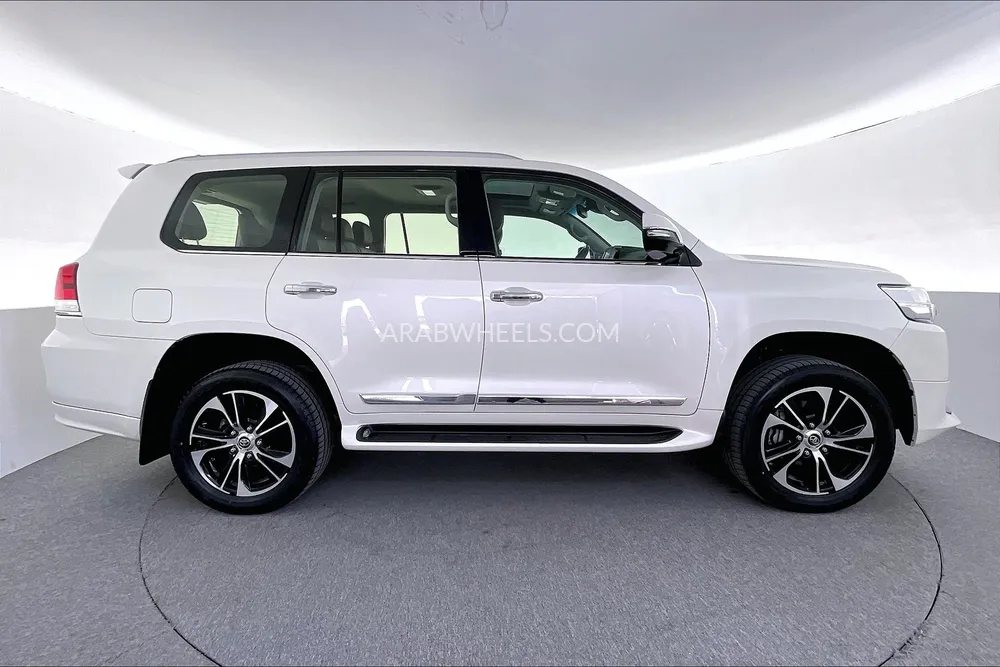 تويوتا لاند كروزر 2021 for Sale in دبي Image-4