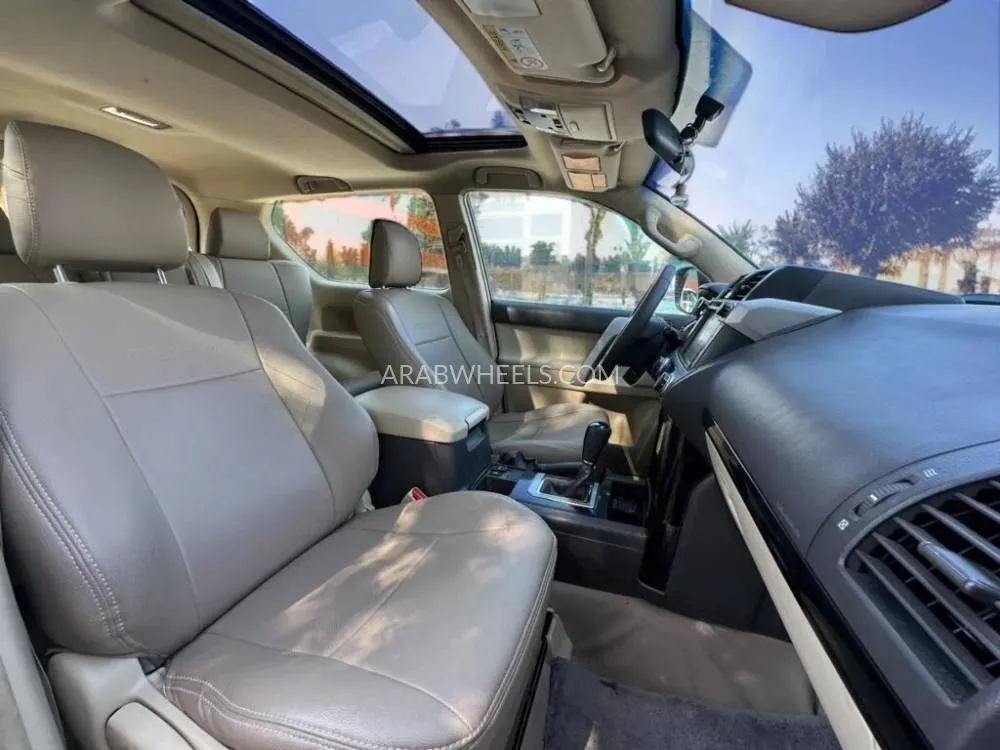 تويوتا لاند كروزر برادو 2016 for Sale in دبي Image-15