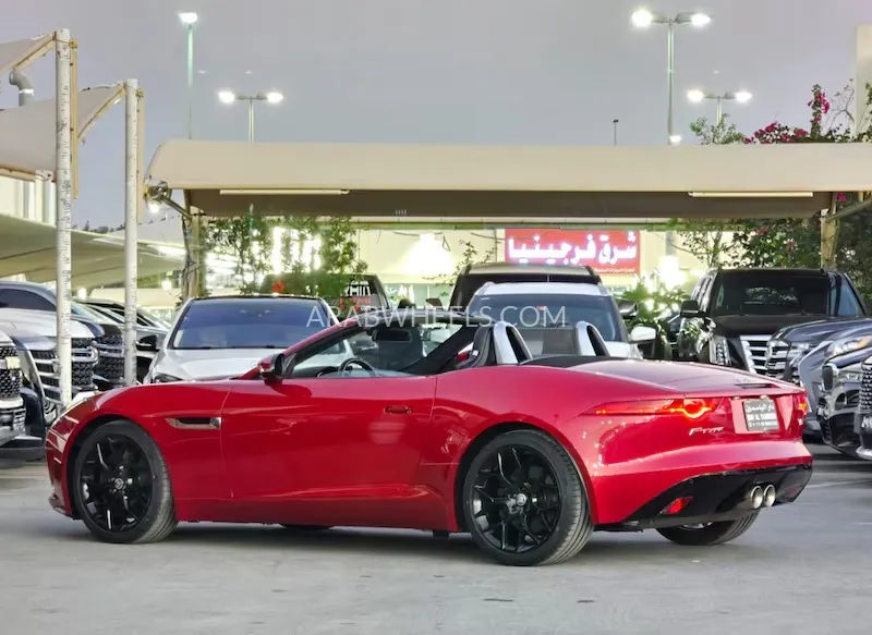 Jaguar F Type 2014 for Sale in Sharjah Image-2