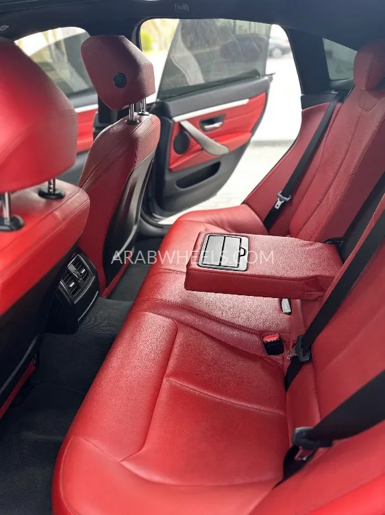 بي إم دبليو الفئة الرابعة 2018 for Sale in العين Image-8