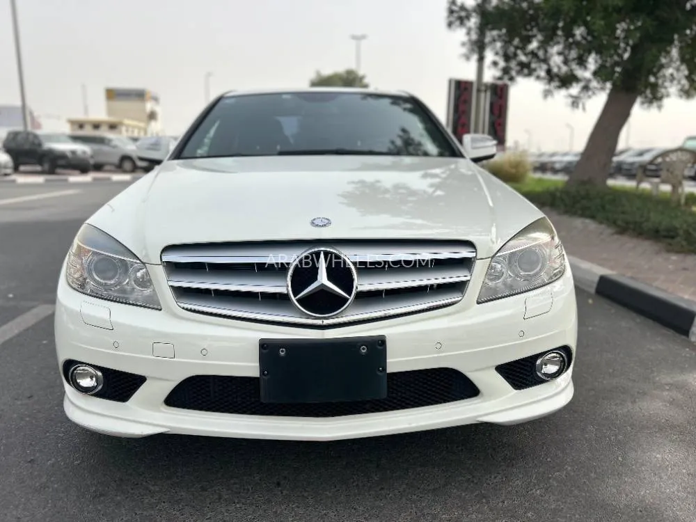 Mercedes Benz C Class 2008 for Sale in Dubai Image-2