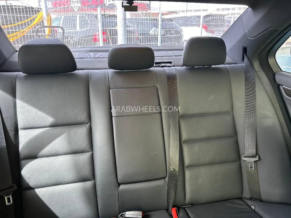 Mercedes Benz C Class 2008 for Sale in Dubai Image-13